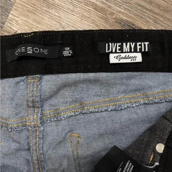 one 5 one Women's Deep Indigo Skinny Jeans - Picture 2 of 4